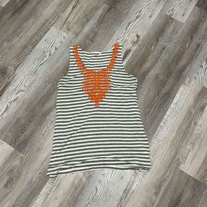 Le sample tank top with embroidered design